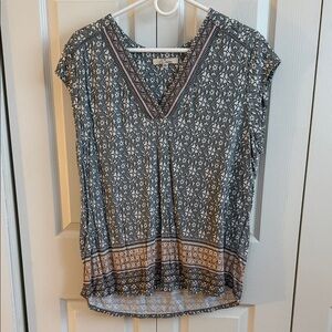 Elegant Floral V-Neck Blouse